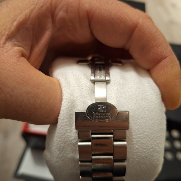 Invicta reserve quartz chronograph watch - Picture 11 of 11